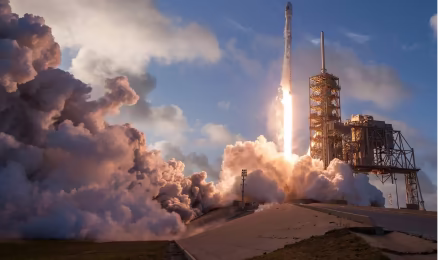Space X shuttle lift off